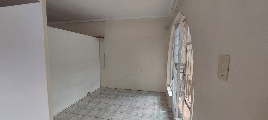 3 Bedroom Property for Sale in Pentagon Park Free State